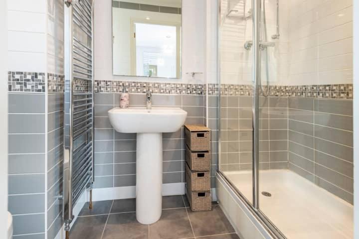 Bienvenue In Newhaven Luxury Superking Or Standard Or Budget Rooms Exterior foto